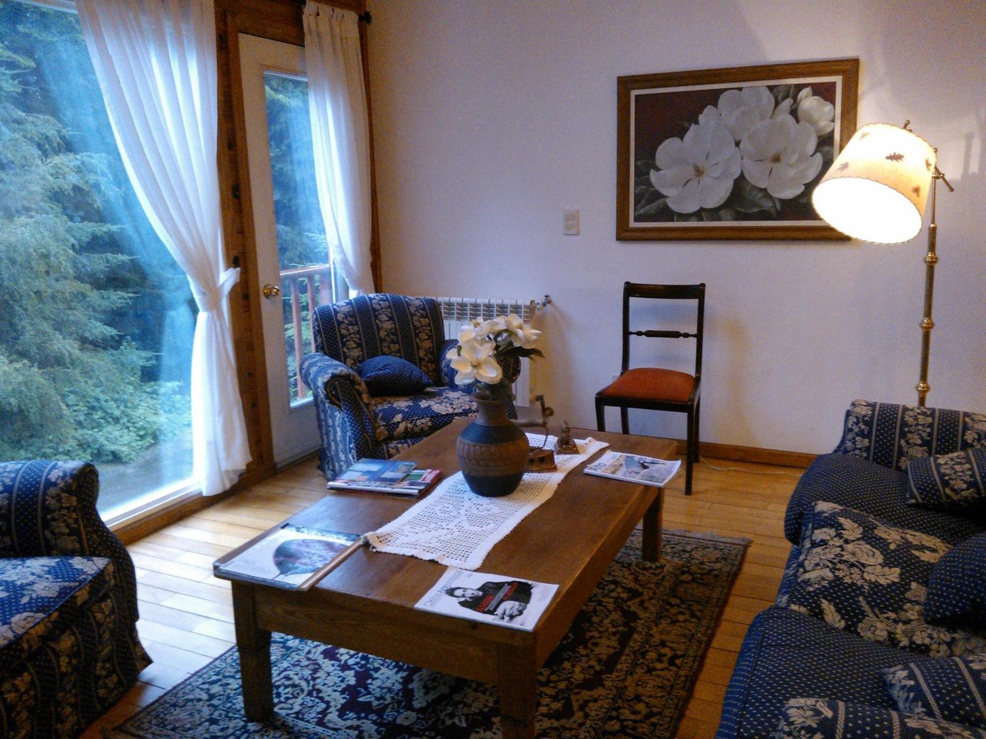 Hosteria Lekun Lekun Вілья-Ла-Ангостура Екстер'єр фото